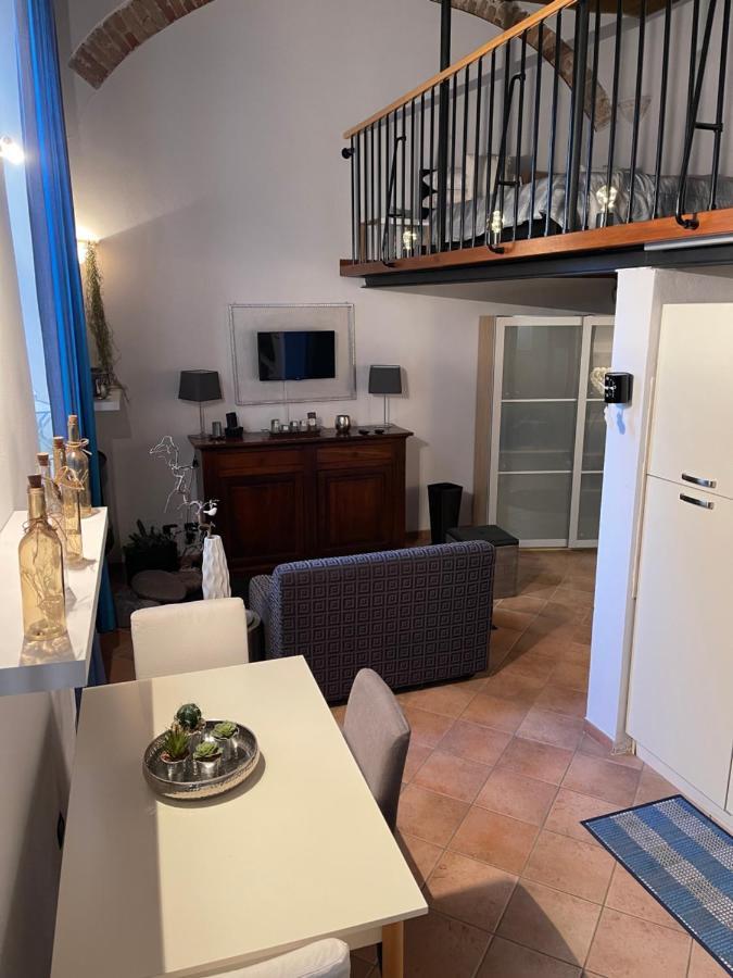 Appartement Bon Bon à Asti Extérieur photo