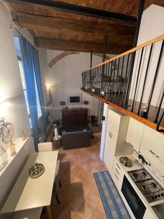Appartement Bon Bon à Asti Extérieur photo