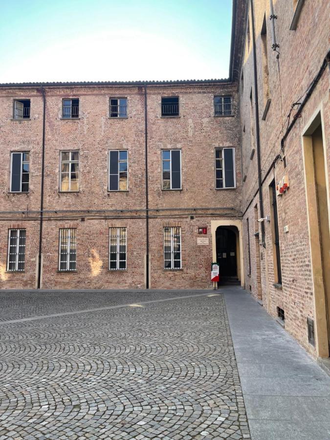 Appartement Bon Bon à Asti Extérieur photo