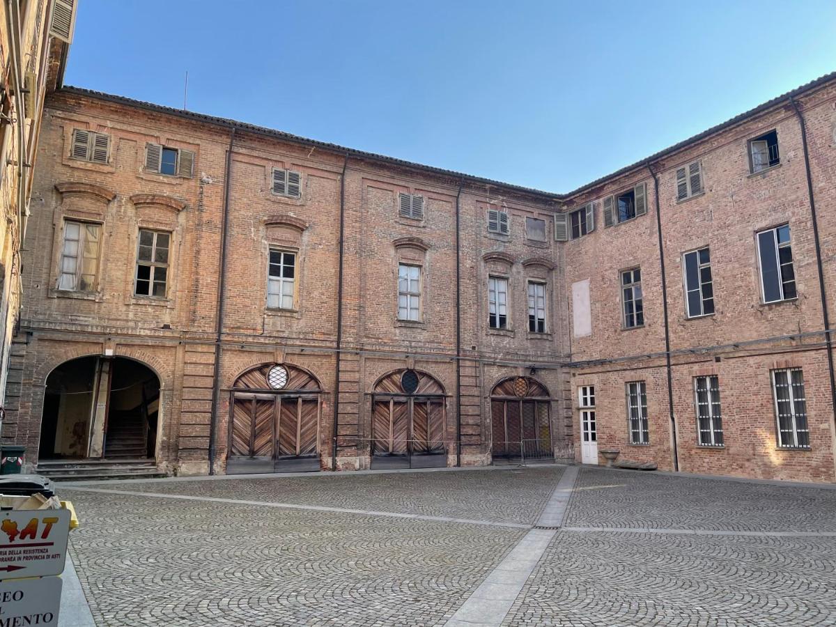 Appartement Bon Bon à Asti Extérieur photo